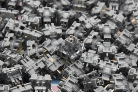 Travel Mechanical Keyboard Compact Gaming Pad AKKO V3 SILVER PRO LINEAR SWITCH FACTORY LUBED (45PCS)