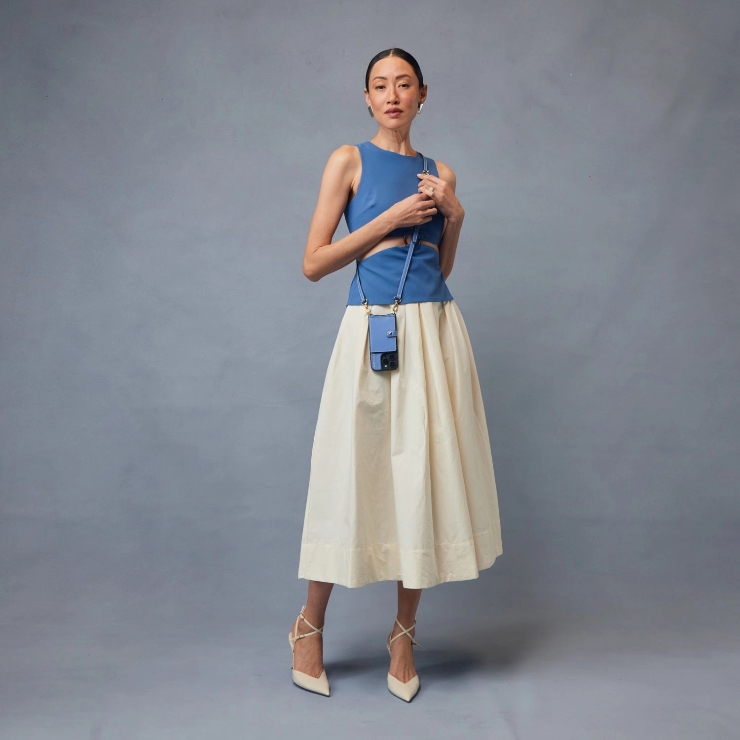 Compact Design hybrid design Casey Magsafe Charging Crossbody Bandolier - Dusty Blue/Gold