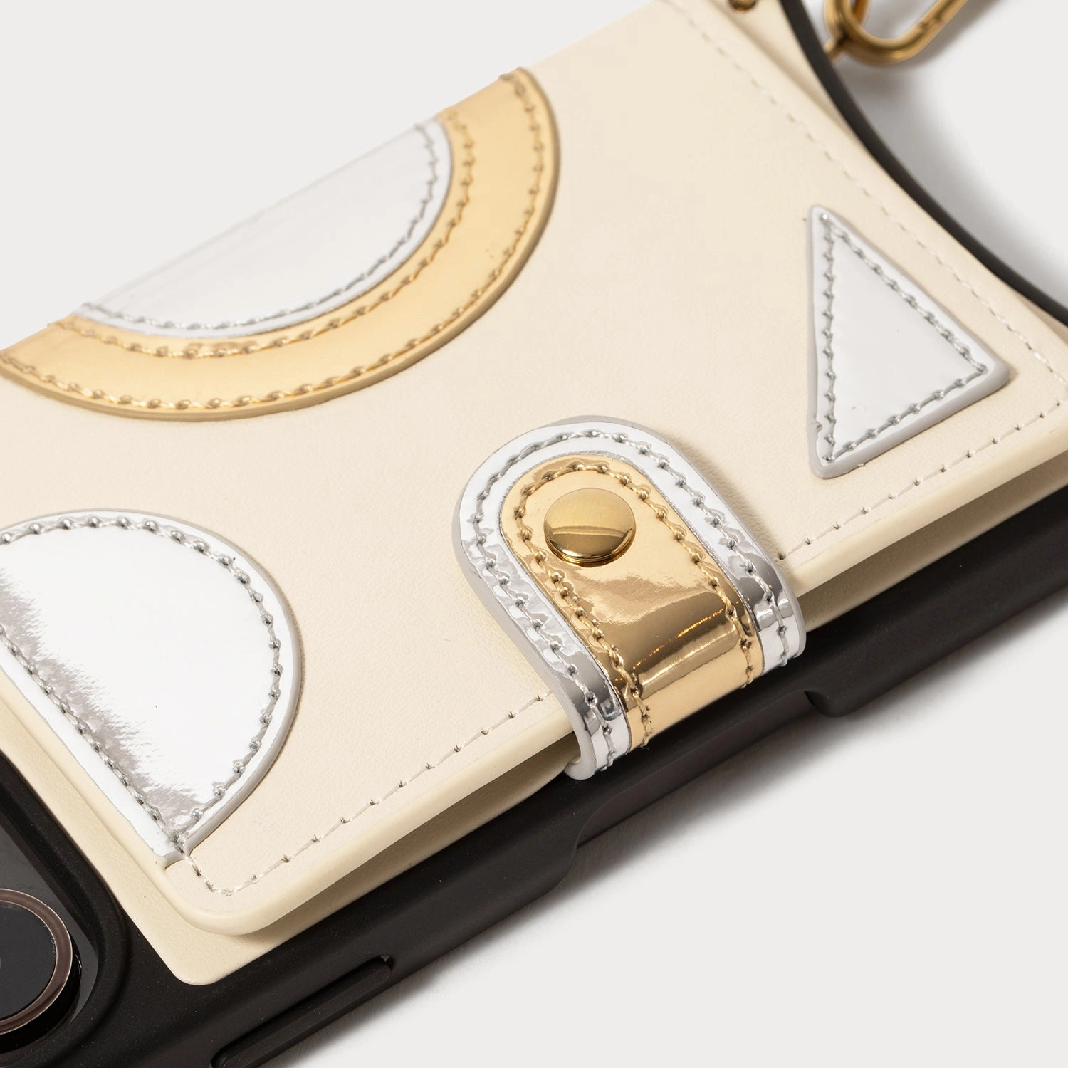 Compact Grip High End Look Isla MagSafe Charging Wristlet Phone Case - Ivory/Gold